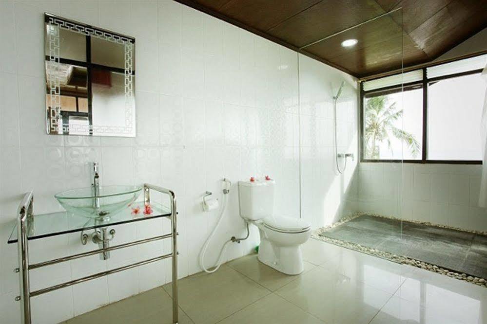 Soka Indah Restaurant & Bungalows Selemadeg  Экстерьер фото